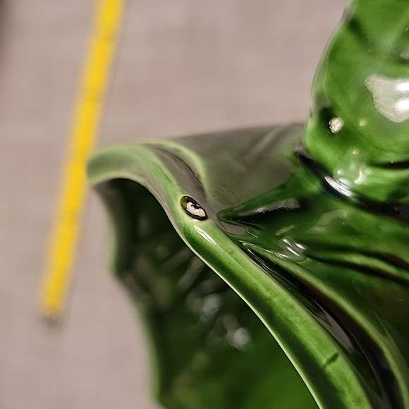 Vintage Christmas Ceramic Sleigh and Basket - Picture 8 of 16